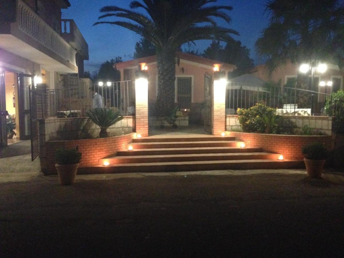 Hotel La Pineta Joppolo Exterior photo